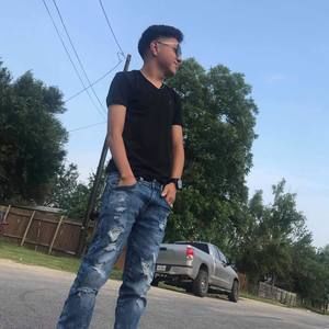 Meet your Posher, Eduardo